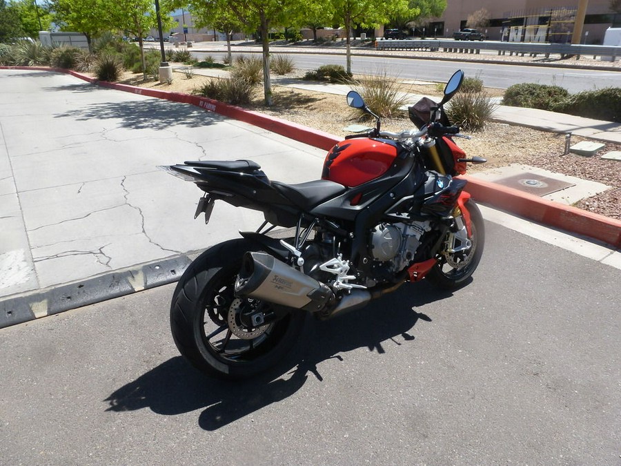 2019 BMW S 1000 R