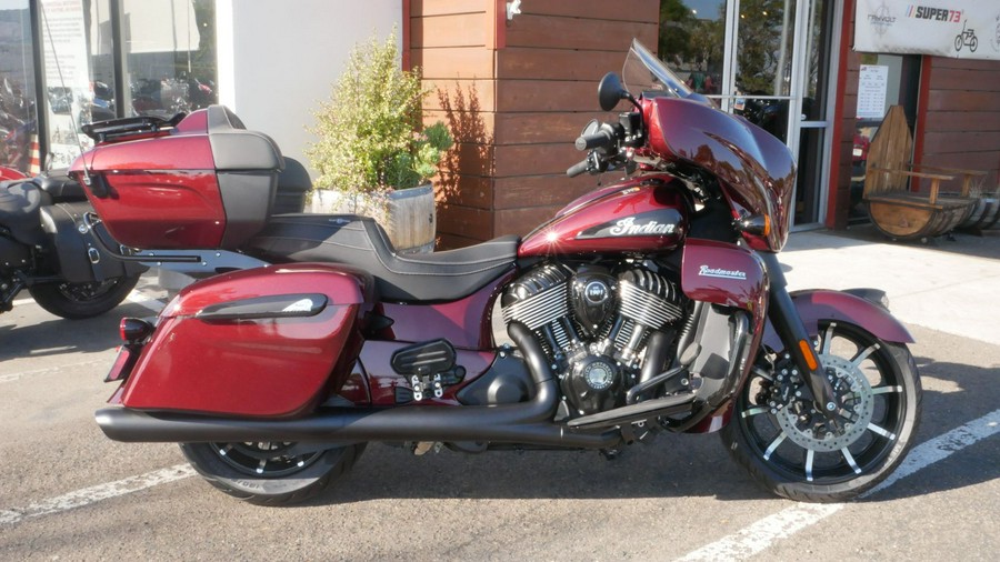 2024 Indian Motorcycle Roadmaster® Dark Horse®