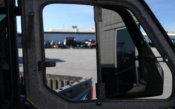 2017 Polaris® RANGER XP® 1000 EPS Sunset Red