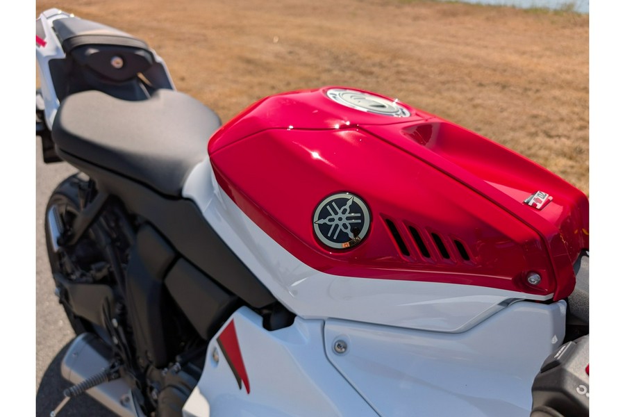 2026 Yamaha YZF-R7 70th Anniversary Edition