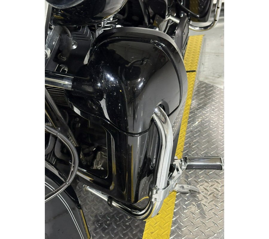 2012 Harley-Davidson® Ultra Classic™ Electra Glide® Vivid Black