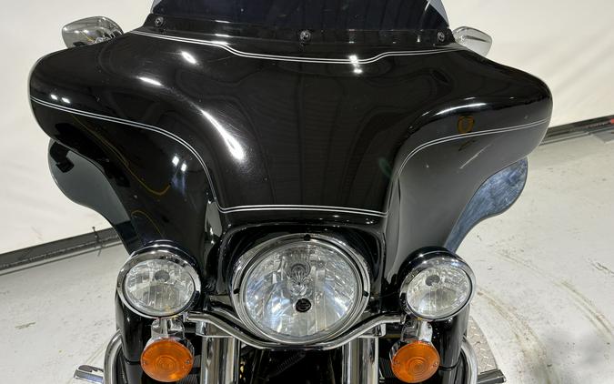 2012 Harley-Davidson® Ultra Classic™ Electra Glide® Vivid Black