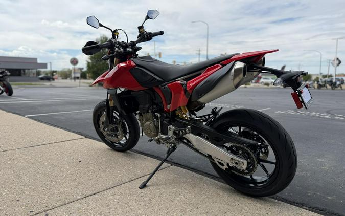 2026 Ducati Hypermotard 698 Mono Ducati Red