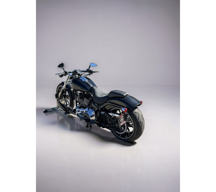 2014 Harley-Davidson Breakout softail