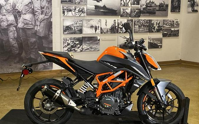 2023 KTM 390 Duke