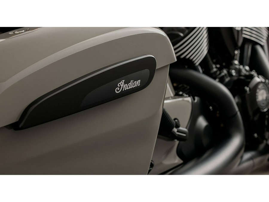 2024 Indian Motorcycle Chieftain® Dark Horse®