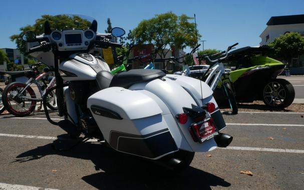 2024 Indian Motorcycle Chieftain® Dark Horse®