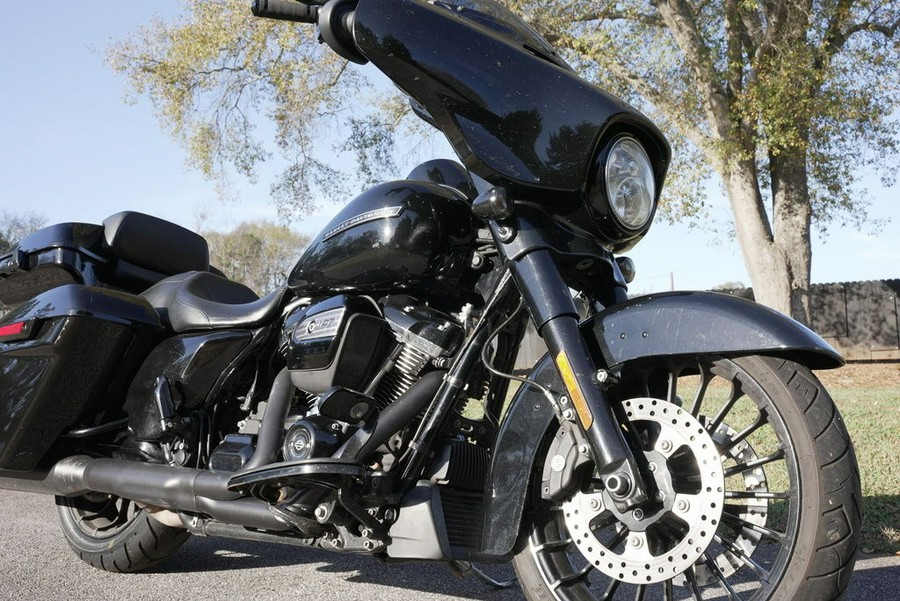 2018 Harley-Davidson® FLHXS - Street Glide® Special
