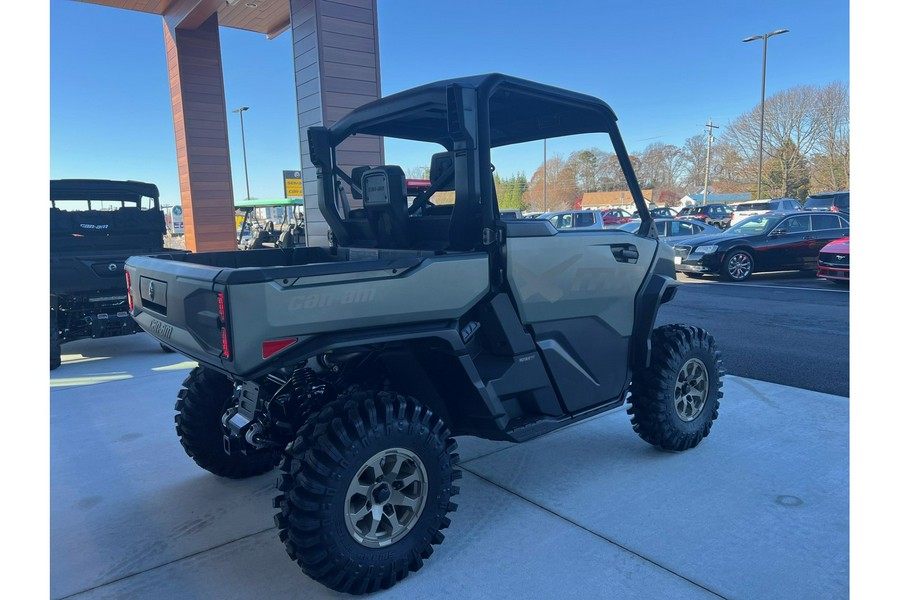 2026 Can-Am Defender X mr with Half Doors HD11