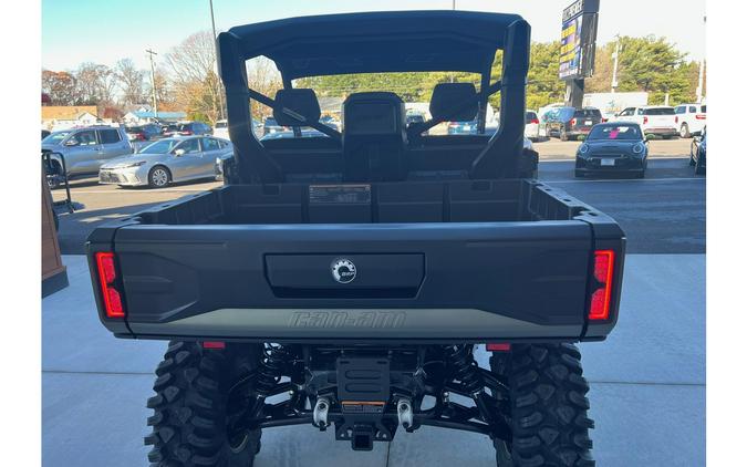 2026 Can-Am Defender X mr with Half Doors HD11