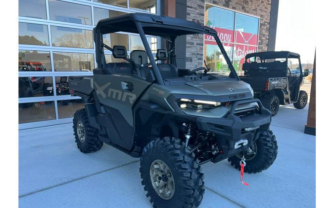 2026 Can-Am Defender X mr with Half Doors HD11