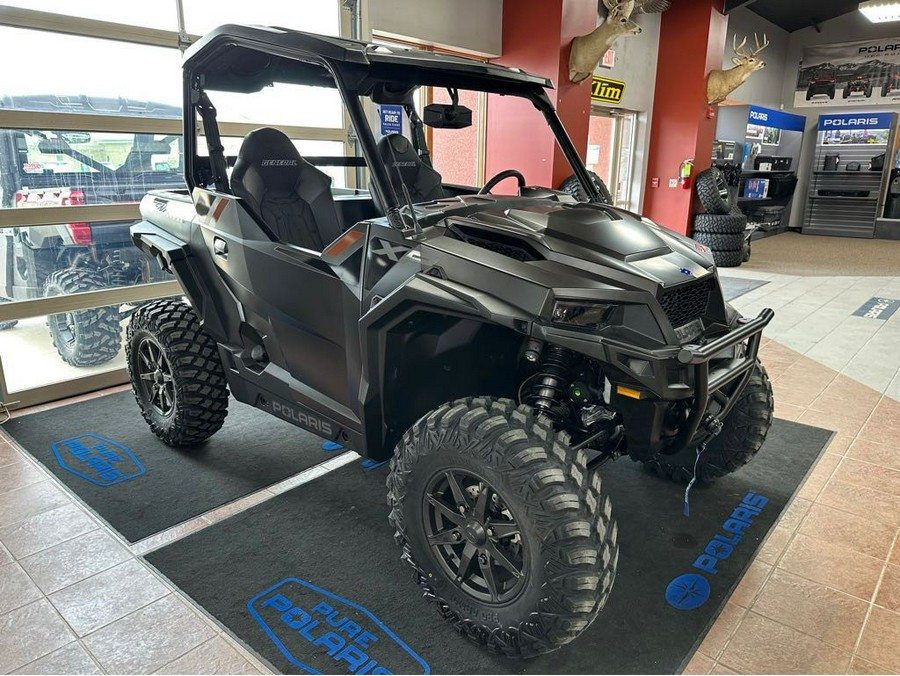 2026 GENERAL® XP 1000 Ultimate - Polaris