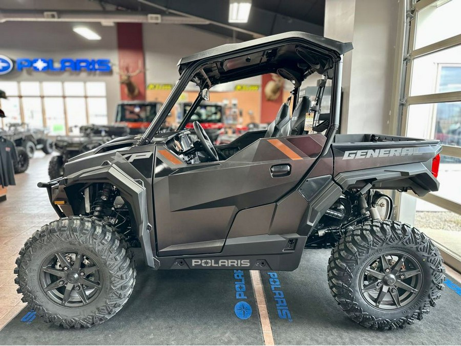 2026 GENERAL® XP 1000 Ultimate - Polaris