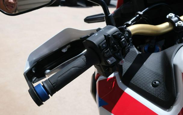 2026 HONDA AFRICA TWIN ADVENTURE SPORTS ES