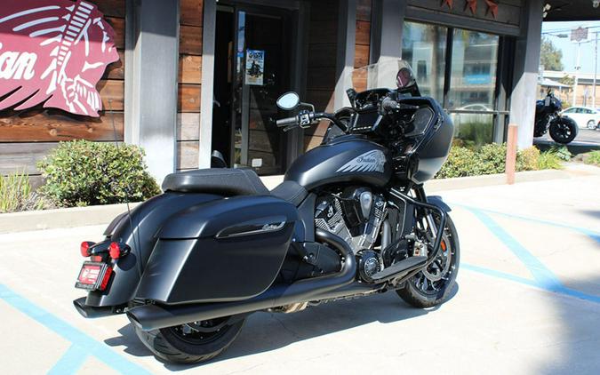 2026 Indian Motorcycle® Challenger® Dark Horse® Black Smoke