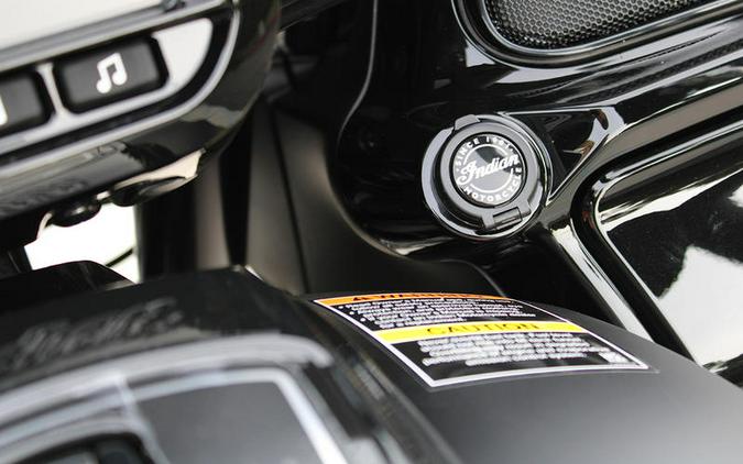 2026 Indian Motorcycle® Challenger® Dark Horse® Black Smoke