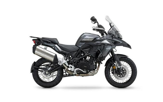 2021 Benelli TRK502X Review (14 Fast Facts for Adventure Touring)