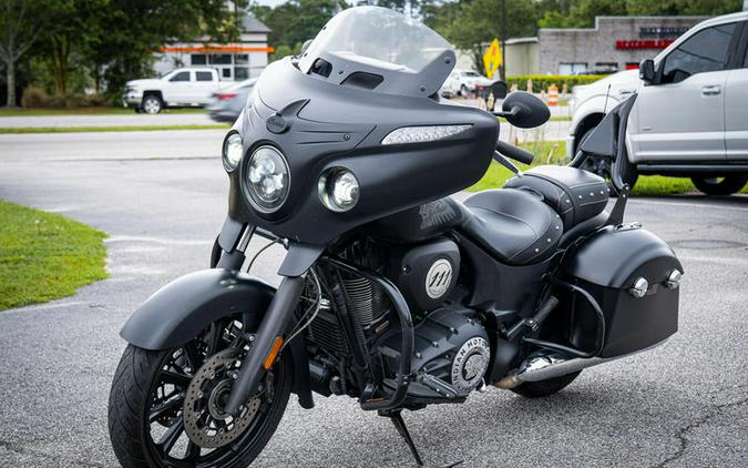 2018 Indian Motorcycle® Chieftain® Dark Horse® ABS Thunder Black Smoke