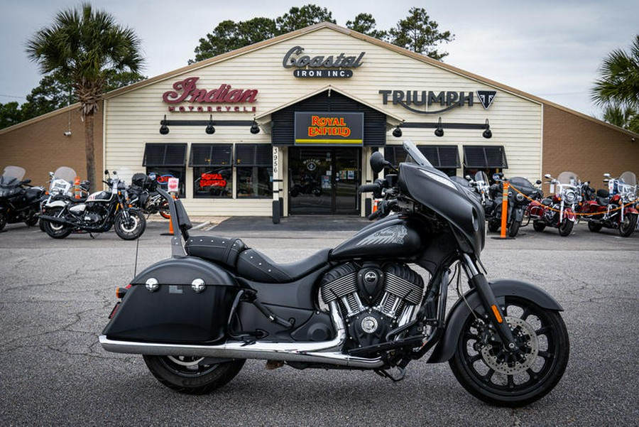 2018 Indian Motorcycle® Chieftain® Dark Horse® ABS Thunder Black Smoke