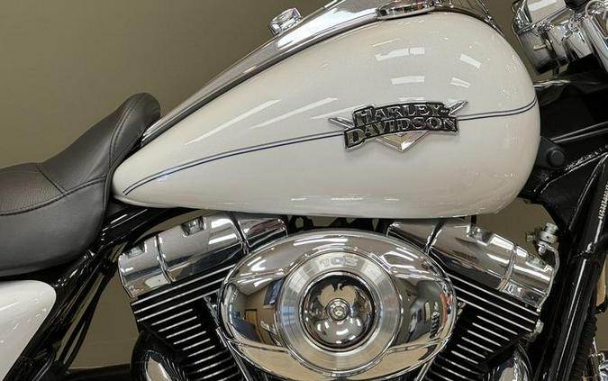 2013 Harley-Davidson® FLHRC - Road King® Classic