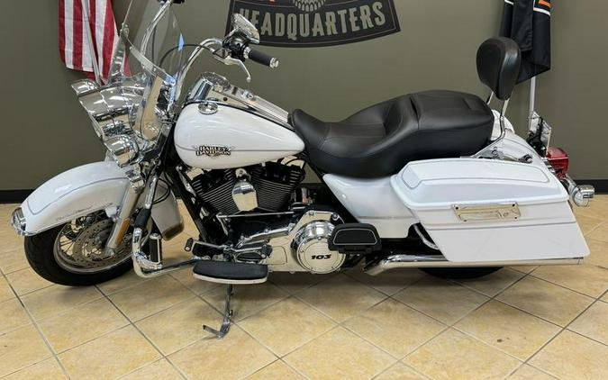 2013 Harley-Davidson® FLHRC - Road King® Classic