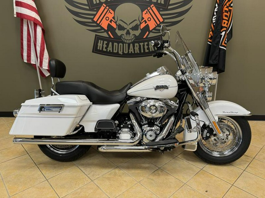 2013 Harley-Davidson® FLHRC - Road King® Classic