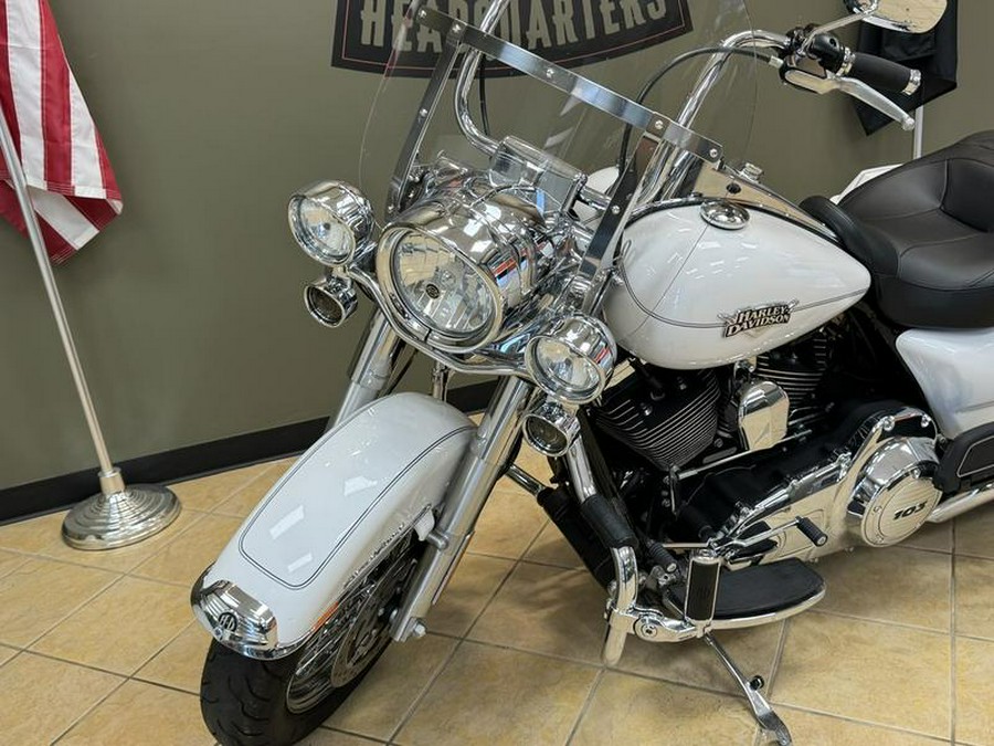 2013 Harley-Davidson® FLHRC - Road King® Classic