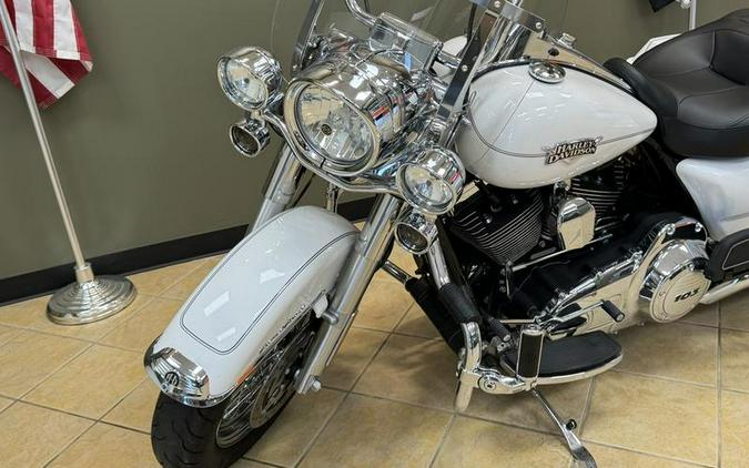 2013 Harley-Davidson® FLHRC - Road King® Classic