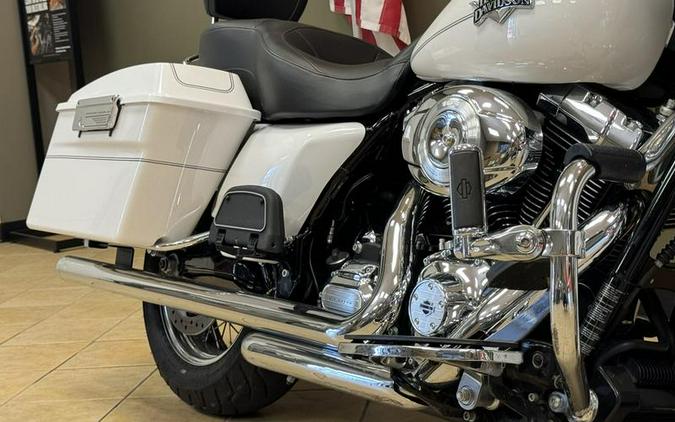 2013 Harley-Davidson® FLHRC - Road King® Classic