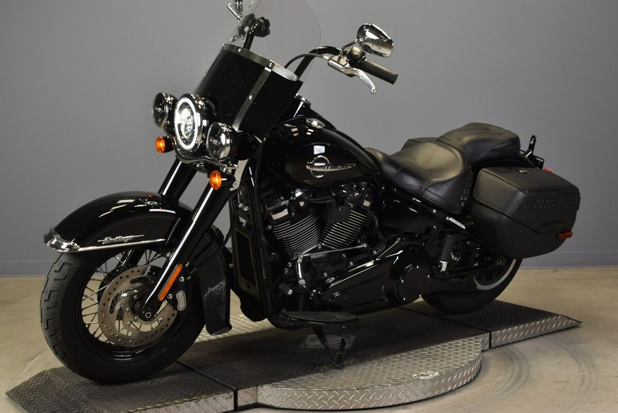 2019 Harley-Davidson Heritage Classic 107