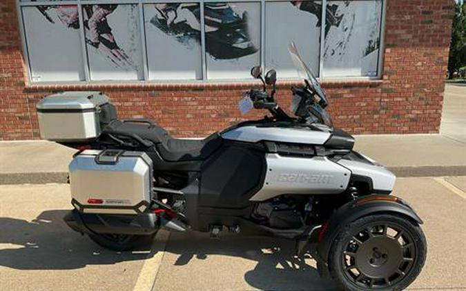 2025 Can-Am Canyon XT