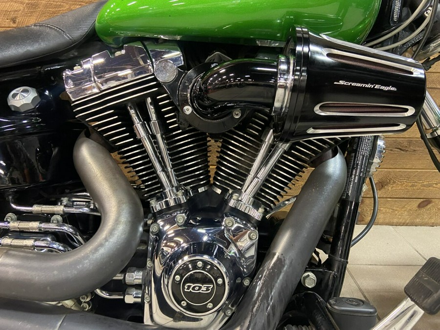 2015 Harley-Davidson® Breakout® Radioactive Green FXSB103