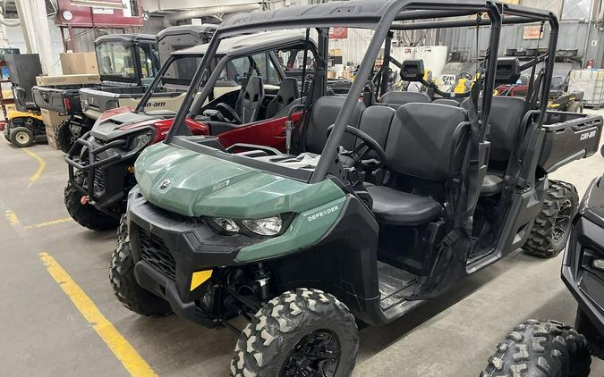 2025 Can-Am DEFENDER MAX DPS 62 HD7 - COMPASS GREEN