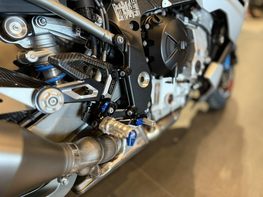 2026 S 1000 R White Aluminum Matte Metallic