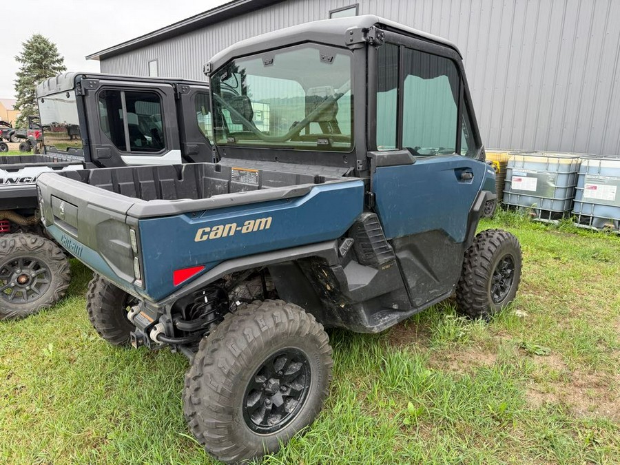 2026 Can-Am Defender XT CAB HD11