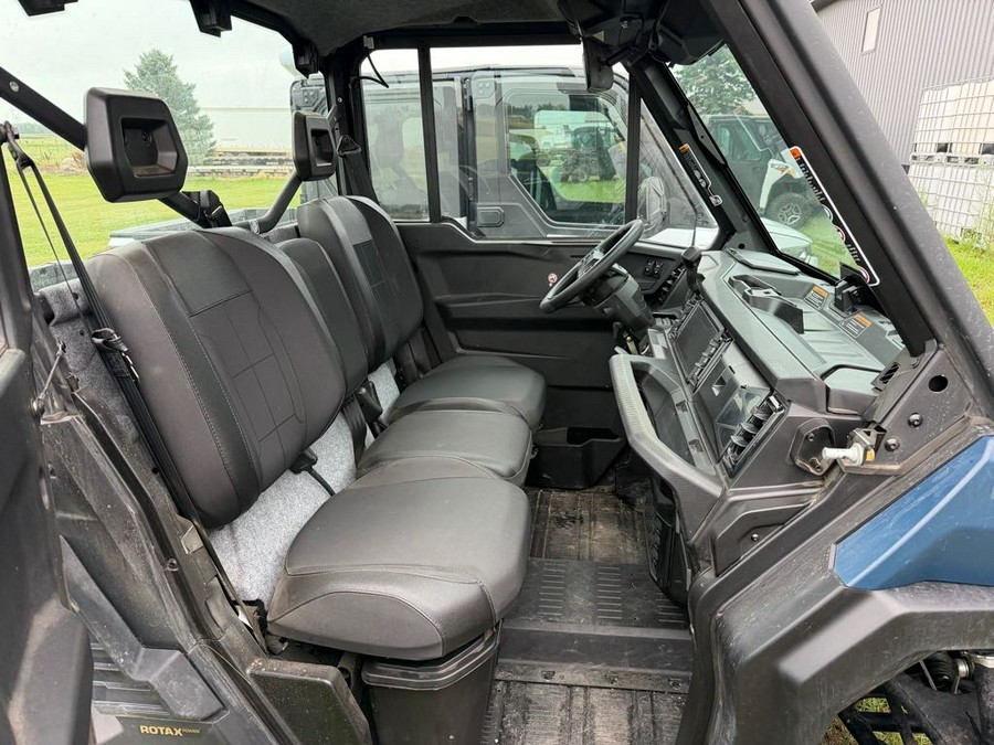 2026 Can-Am Defender XT CAB HD11