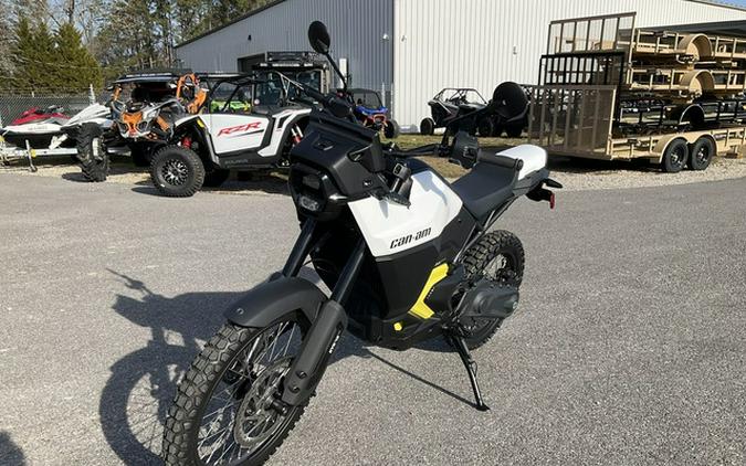 2025 Can-Am Origin White