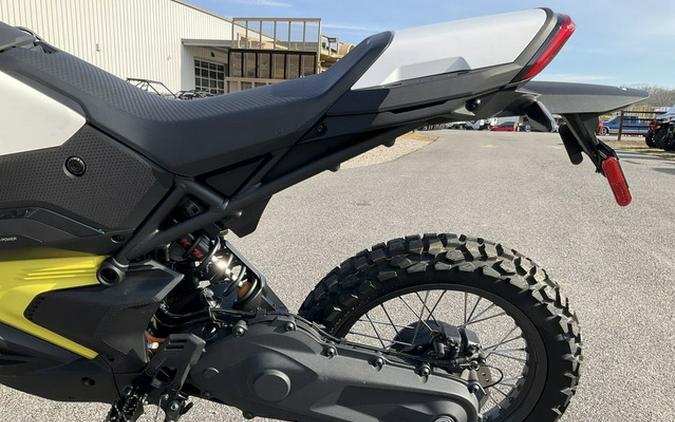 2025 Can-Am Origin White