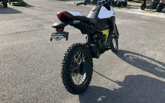 2025 Can-Am Origin White