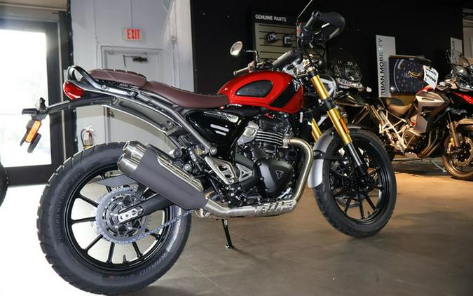 2025 Triumph Scrambler 400 X Carnival Red / Phantom Black