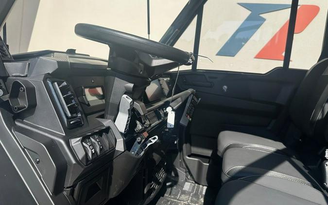 2026 Can-Am Defender MAX Limited HD11