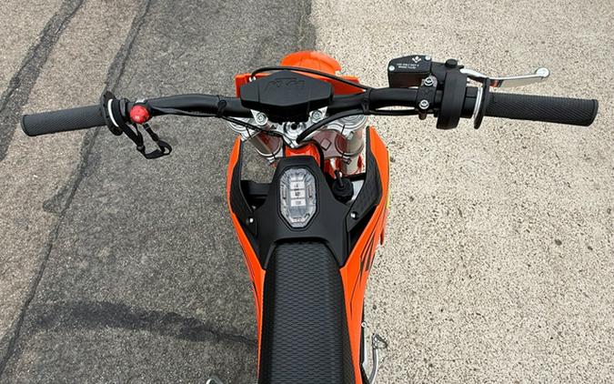 2027 KTM SX E 5