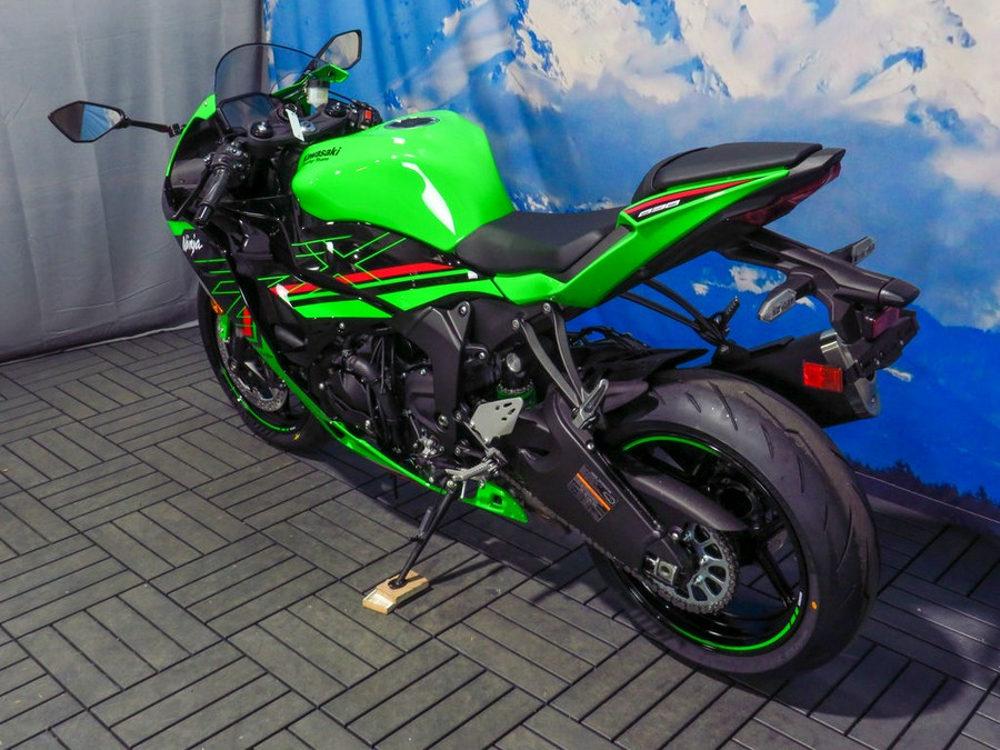 2024 Kawasaki Ninja® ZX™-6R KRT Edition