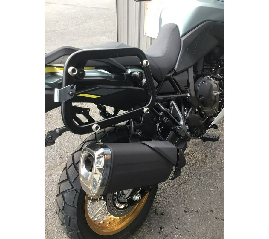 2024 Suzuki V-Strom 800DE Adventure