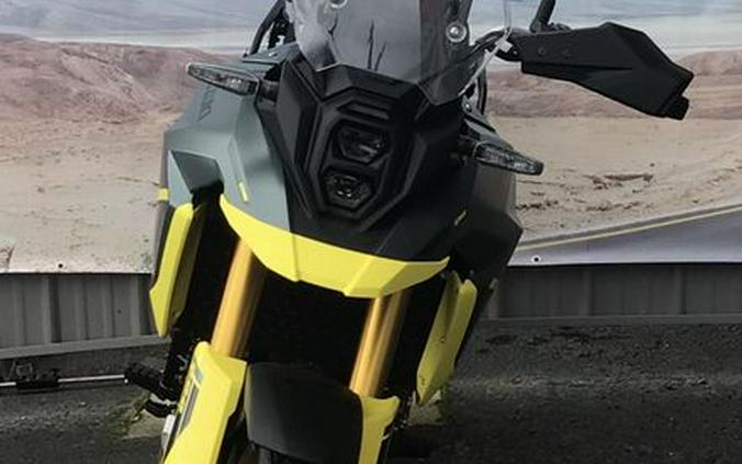 2024 Suzuki V-Strom 800DE Adventure