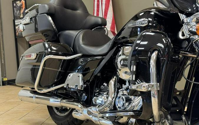 2015 Harley-Davidson® FLHTCUL - Electra Glide® Ultra Classic® Low