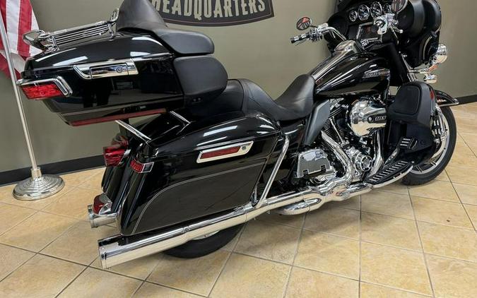 2015 Harley-Davidson® FLHTCUL - Electra Glide® Ultra Classic® Low