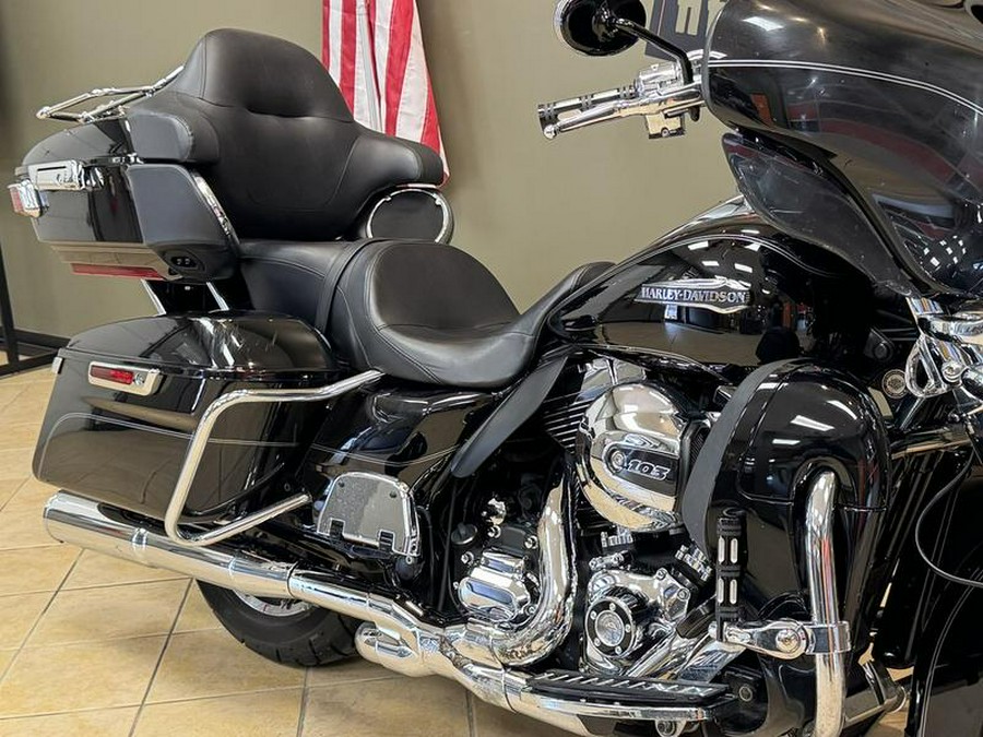 2015 Harley-Davidson® FLHTCUL - Electra Glide® Ultra Classic® Low