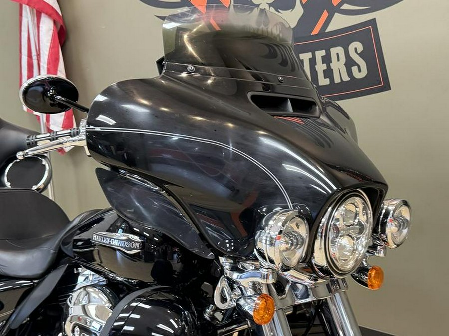 2015 Harley-Davidson® FLHTCUL - Electra Glide® Ultra Classic® Low