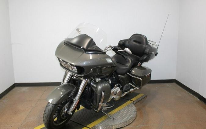Harley-Davidson Road Glide Ultra 2018 FLTRU 683432BB INDUSTRIAL GRAY W/PINST